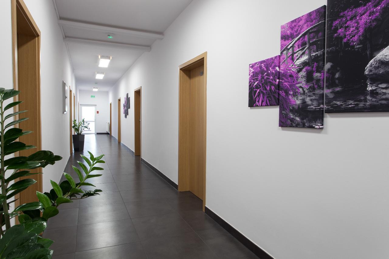 Хостел Dom Studenta Nr 1 Ans W Koninie Конин Экстерьер фото